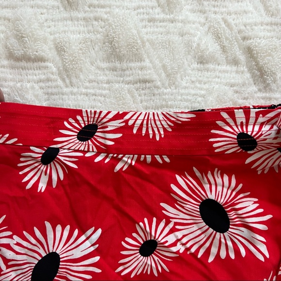 Anthropologie 52 Conversations Colloquial Red Floral Print Wrap Midi Skirt - Picture 7 of 9